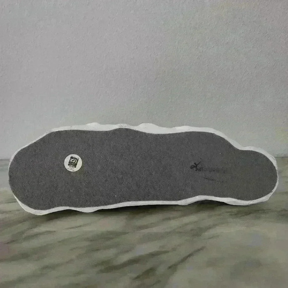 Lmt. Ed. Vintage Dreamsicles "Holiday On Ice" Skating Figurine 3rd Edition 1994 - Picture 4 of 5